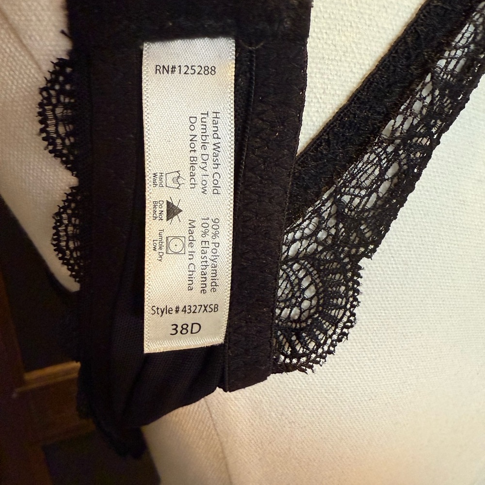 Elegant Black and Hot Pink Lace Bralette - Picture 3 of 3